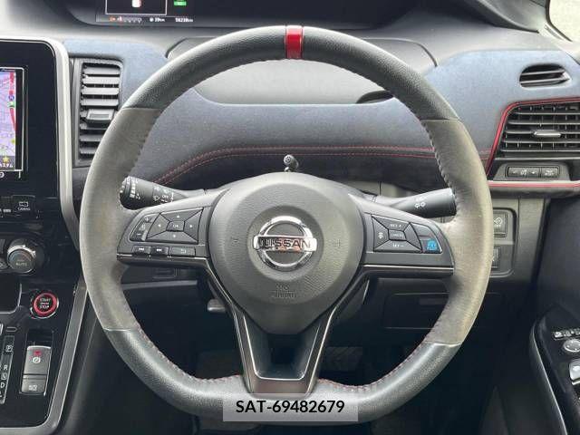 Nissan SERENA 2018-01 324931-15