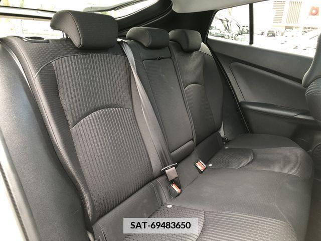 Toyota PRIUS 2016-10 379952-12