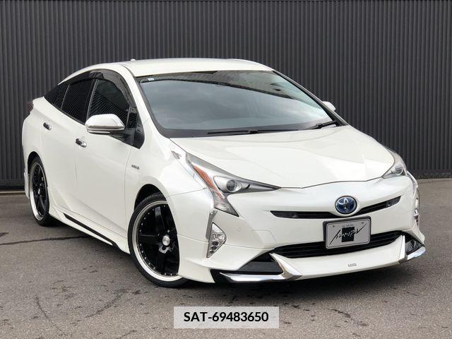 Toyota PRIUS 2016-10 379952-5