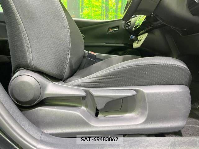 Toyota PRIUS 2017-09 322307-3