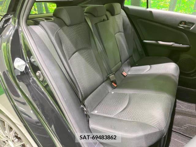 Toyota PRIUS 2017-09 322307-9
