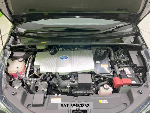 Toyota PRIUS 2017-09 322307-18