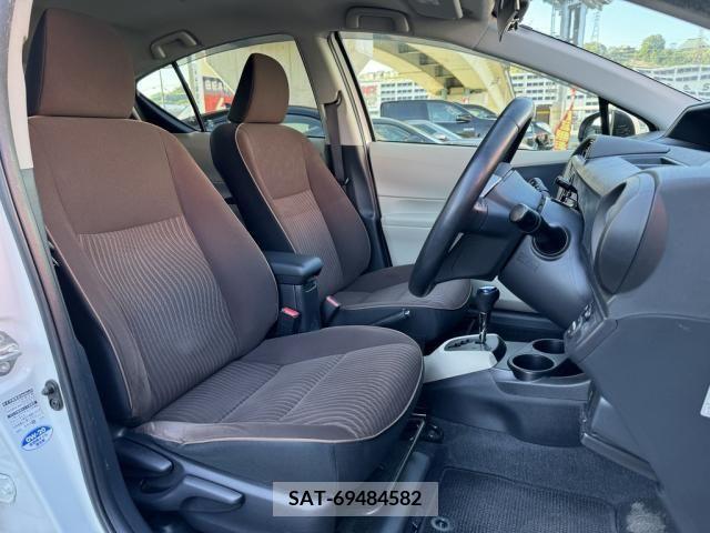 Toyota AQUA 2012-05 314109-6
