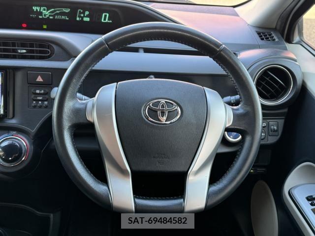 Toyota AQUA 2012-05 314109-5