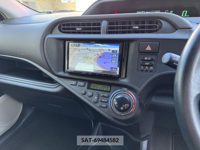 Toyota AQUA 2012-05 314109-18
