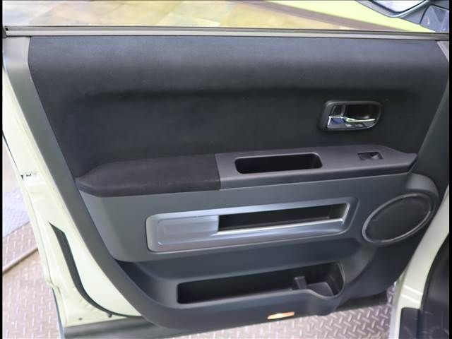Mitsubishi DELICA D5 2011-04 20285-26