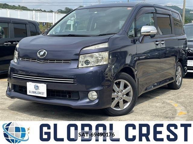 Toyota VOXY 2010-03 207611-0