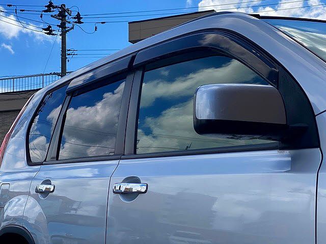 Nissan X-TRAIL 2013-12 23752-25