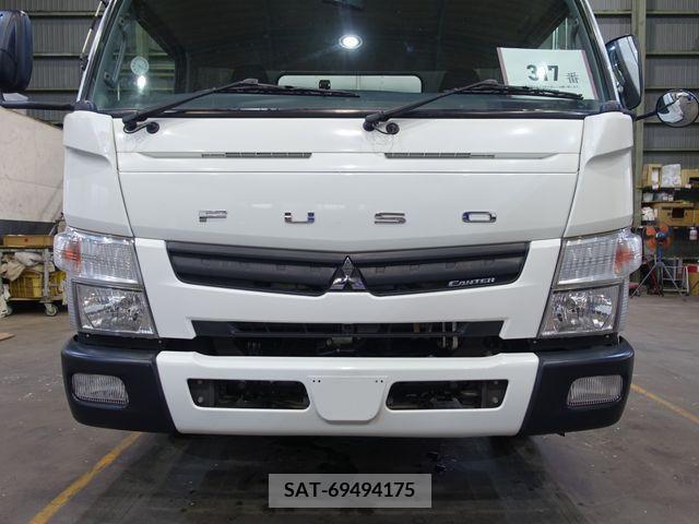 Mitsubishi CANTER 2013-11 295299-2