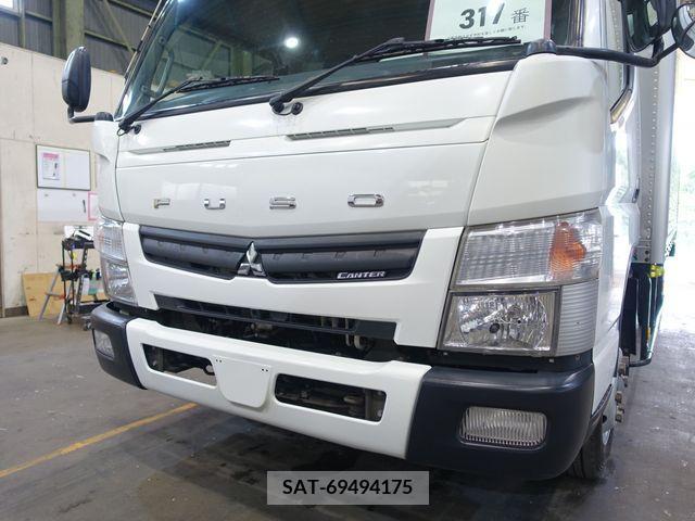 Mitsubishi CANTER 2013-11 295299-3