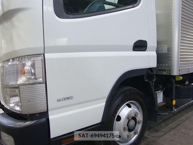 Mitsubishi CANTER 2013-11 295299-13
