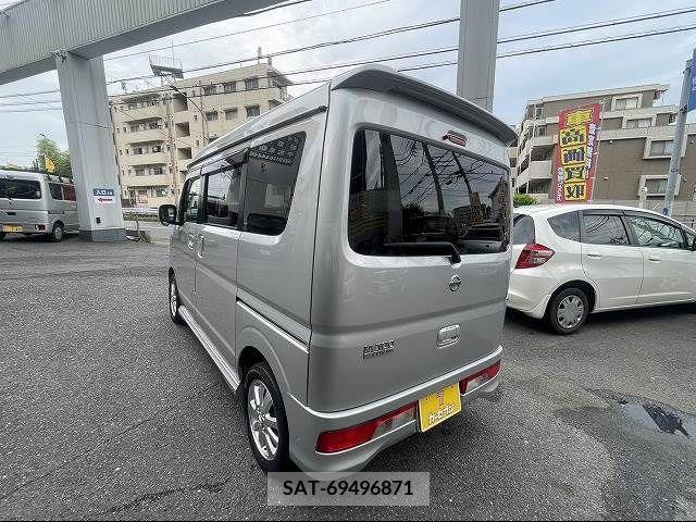 Nissan CLIPPER RIO 2015-06 302235-2