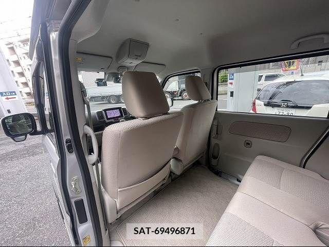 Nissan CLIPPER RIO 2015-06 302235-26