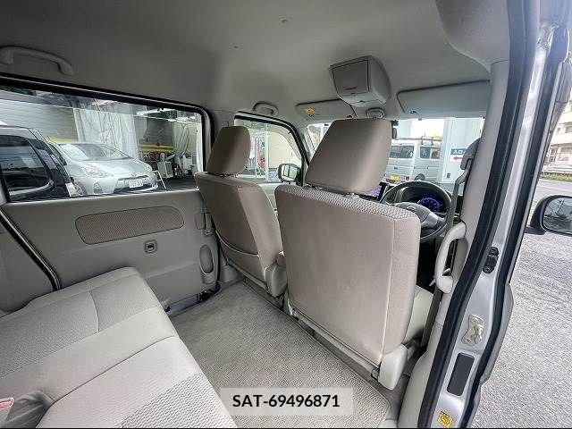 Nissan CLIPPER RIO 2015-06 302235-24