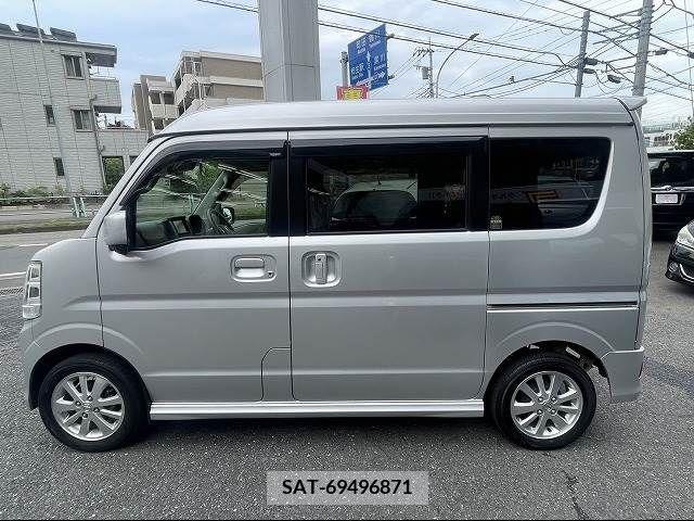 Nissan CLIPPER RIO 2015-06 302235-16
