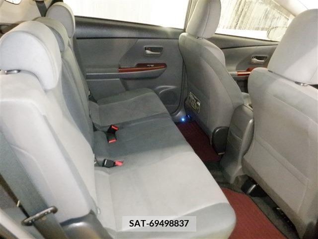 Toyota PRIUS ALPHA 2013-01 254964-6