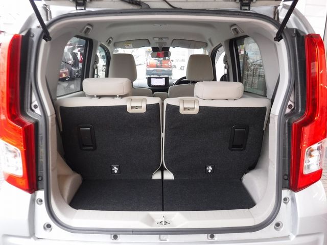 Daihatsu MOVE 2018-08 10379-17