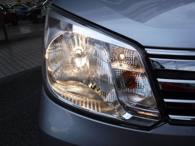 Daihatsu MOVE 2018-08 10379-5