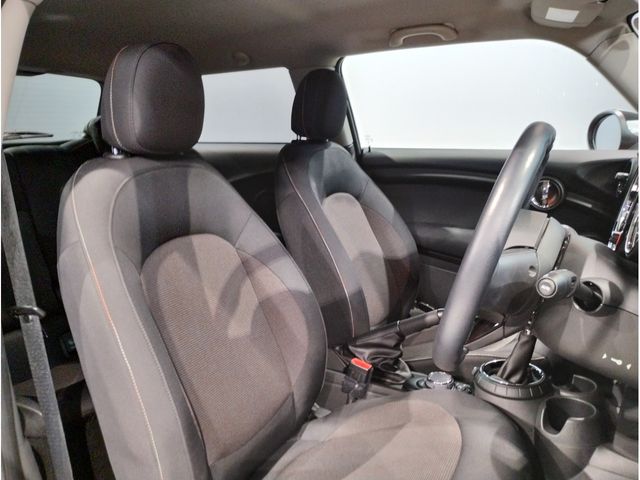 Bmw MINI 2015-09 196657-1