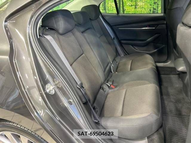Mazda MAZDA3 2019-11 363303-9
