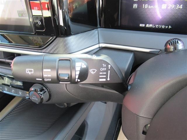 Nissan NOTE 2021-12 17121-22