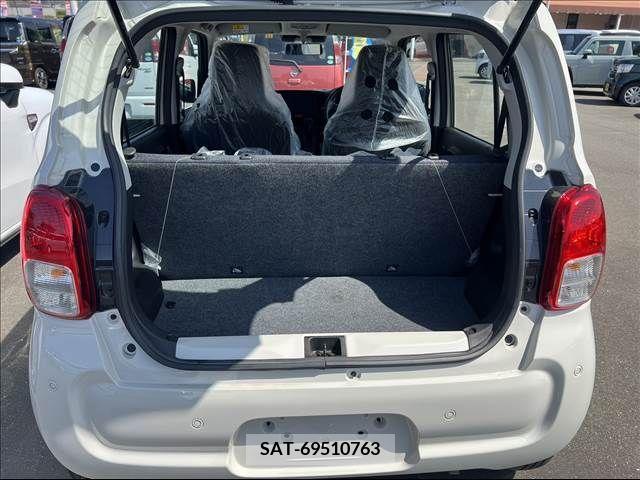 Suzuki ALTO 2022-12 248073-8