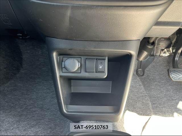 Suzuki ALTO 2022-12 248073-18