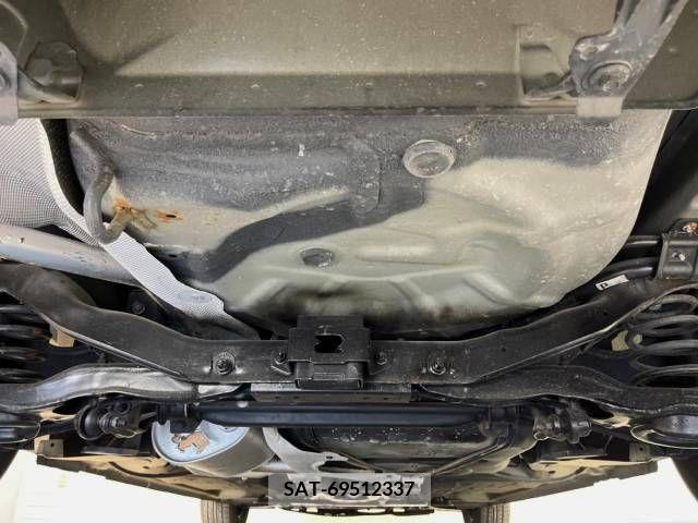 Mazda AXELA 2013-07 383609-19