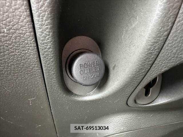 Nissan CUBE 2015-02 244560-24
