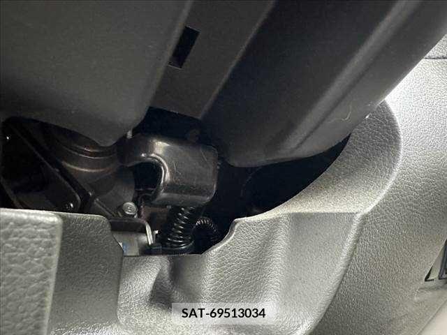 Nissan CUBE 2015-02 244560-23