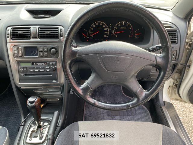 Mitsubishi GALANT 2003-09 237297-1