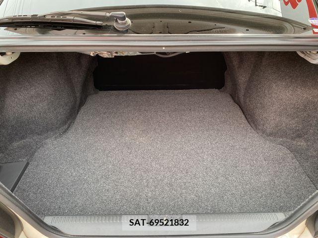 Mitsubishi GALANT 2003-09 237297-17