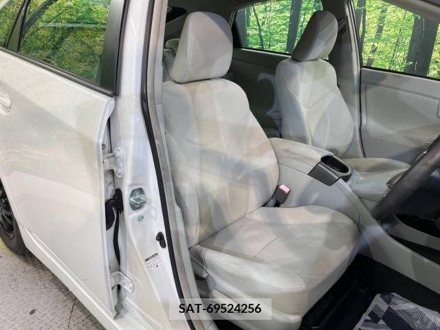 Toyota PRIUS 2012-04 386969-8