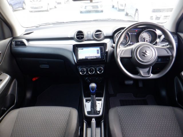 Suzuki SWIFT 2018-10 21852-1