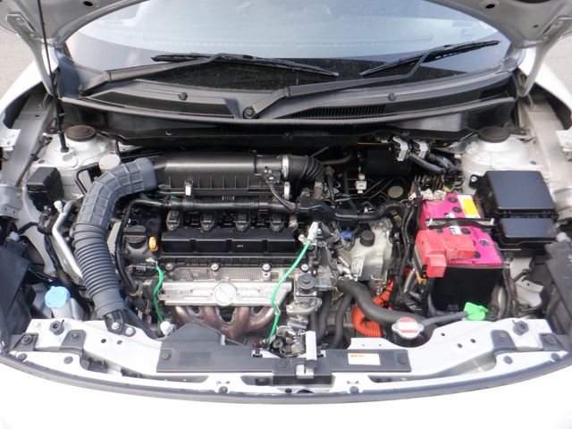 Suzuki SWIFT 2018-10 21852-19