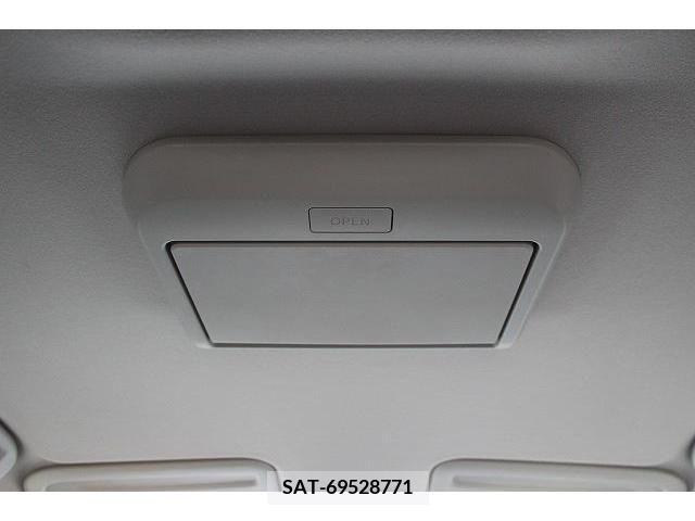 Nissan SERENA 2019-09 217104-3