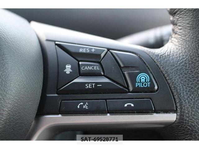 Nissan SERENA 2019-09 217104-4