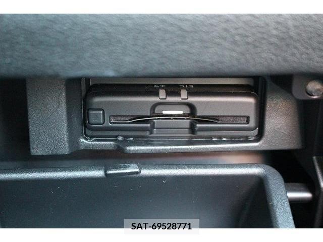 Nissan SERENA 2019-09 217104-5