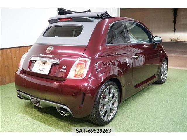 Abarth 695 2013-09 323172-13