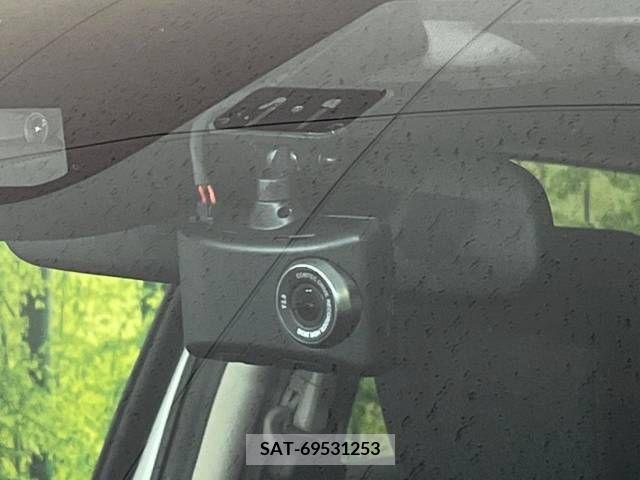 Honda VEZEL 2023-06 369916-5