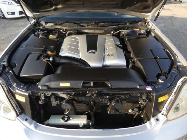 Toyota CELSIOR 2003-10 25444-11