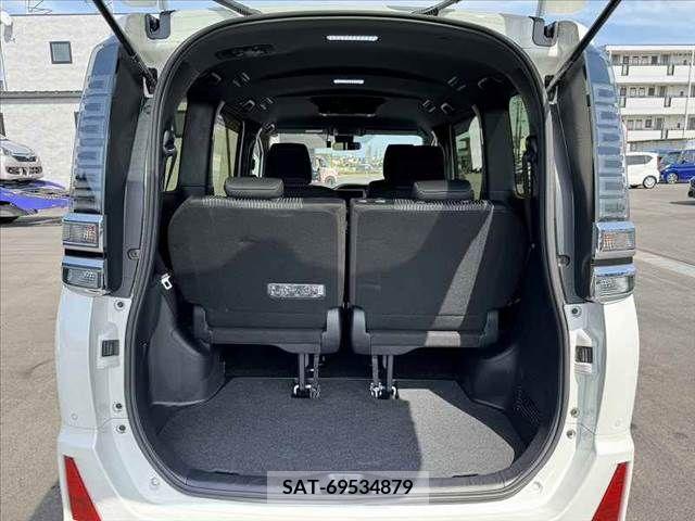 Toyota VOXY 2020-07 288890-20