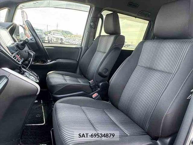 Toyota VOXY 2020-07 288890-16