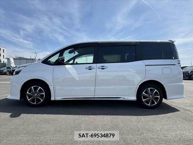 Toyota VOXY 2020-07 288890-10