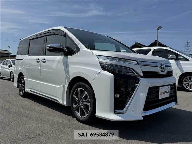 Toyota VOXY 2020-07 288890-7