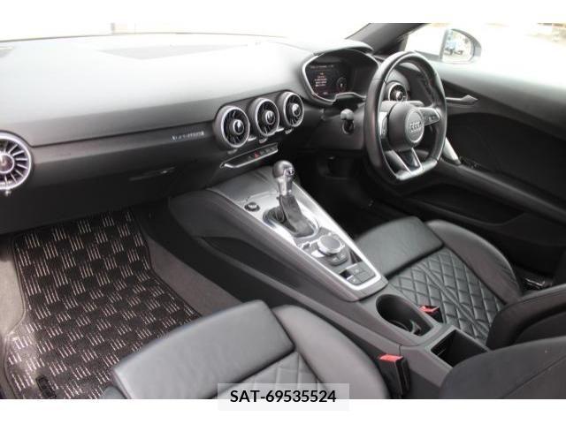 Audi TT ROADSTER 2016-06 201906-1