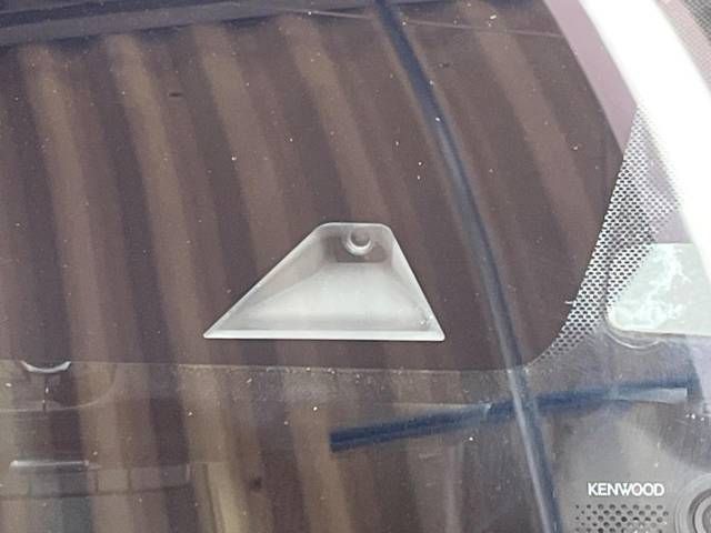 Nissan NOTE 2017-11 195725-4