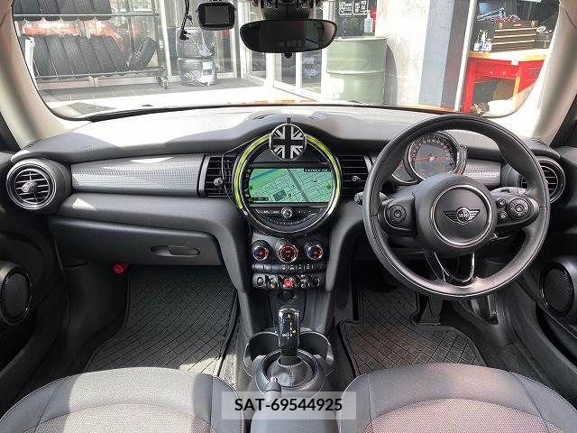 Bmw MINI 2018-09 319834-2