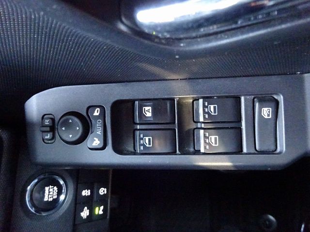 Daihatsu TAFT 2021-02 12496-27