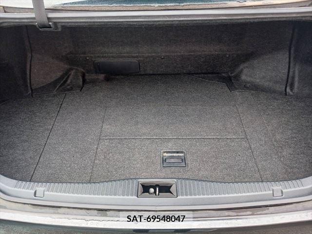 Toyota CROWN SEDAN 2015-10 376932-6